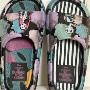 NWOT.. Adult  2 Piece set